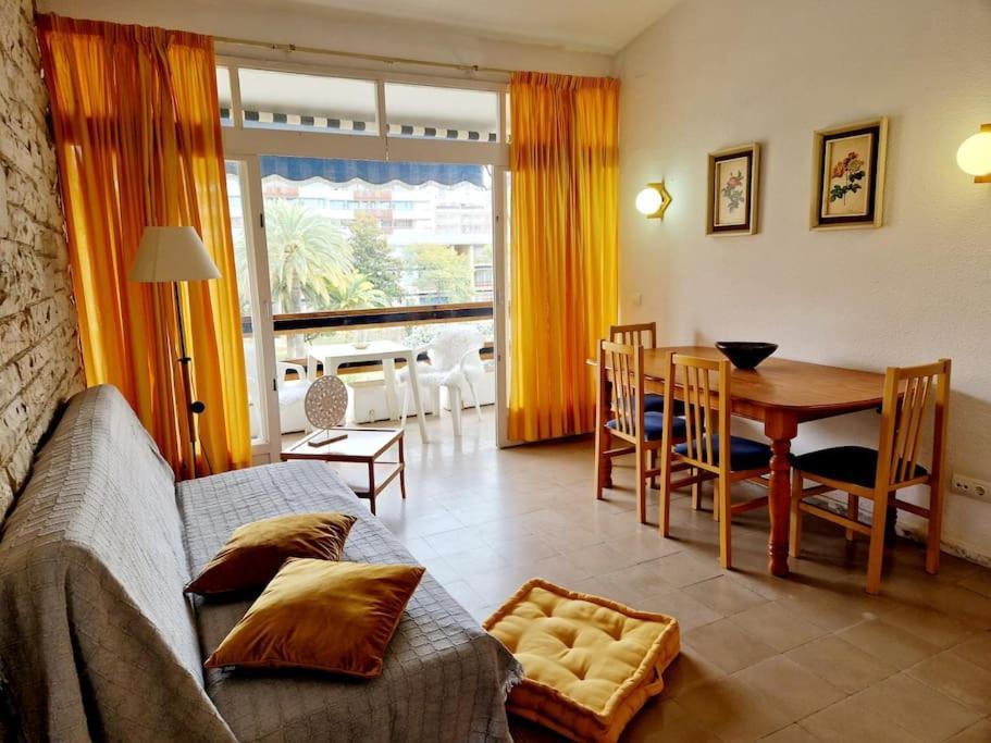 Apartamento A Un Paso De Playa サロウ エクステリア 写真